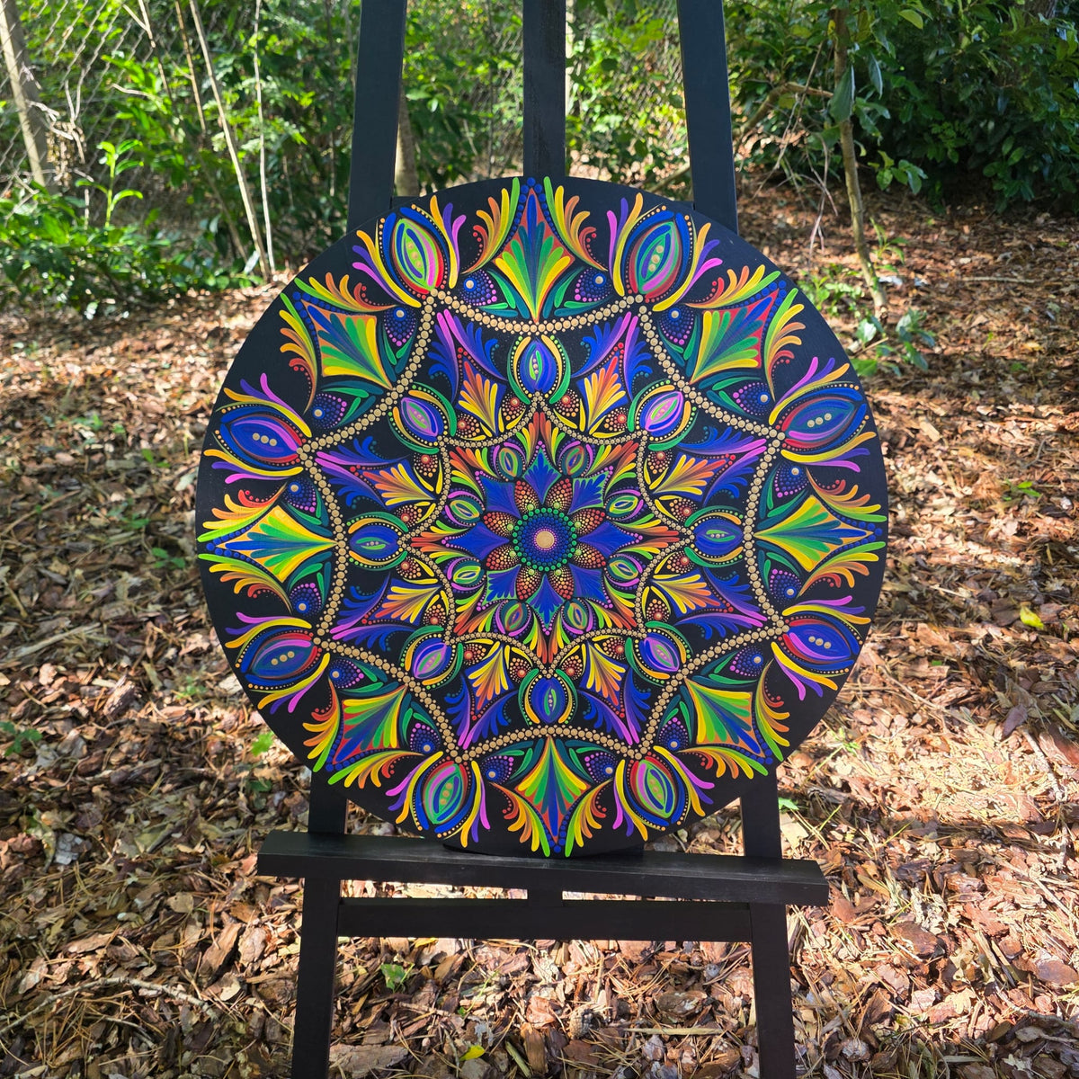 Handgeschilderde Mandala – Fluorescerende Reis (60 cm)